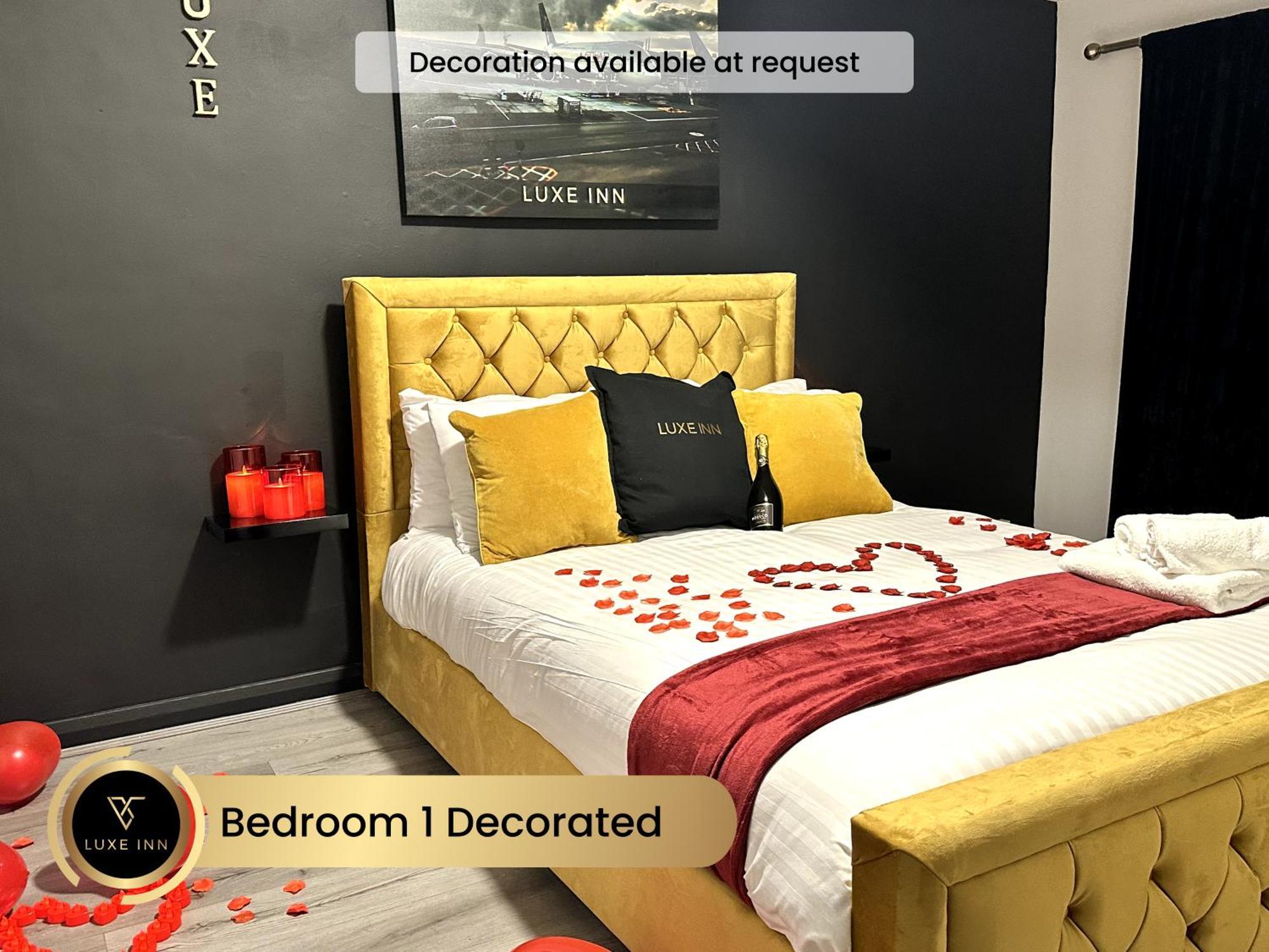 4 Bedroom House, Heathrow Airport, Luxe Inn Colnbrook Luaran gambar