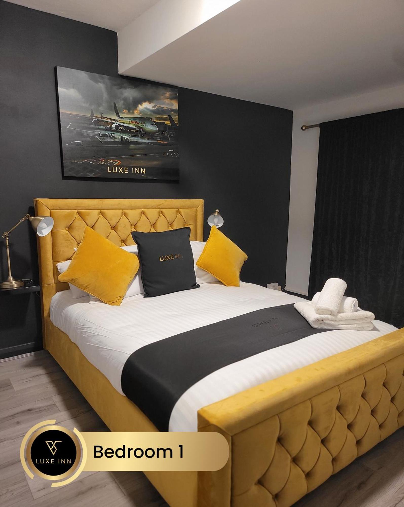 4 Bedroom House, Heathrow Airport, Luxe Inn Colnbrook Luaran gambar